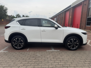 2025 Mazda Cx-5 2.0 E-Skyactiv G Mhev Exclusive-Line Auto Euro 6 (s/s) 5dr in White — image 3