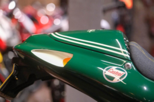 1999 Triumph Daytona 955 Daytona 955i "mallory" Unique Build in Green — image 4
