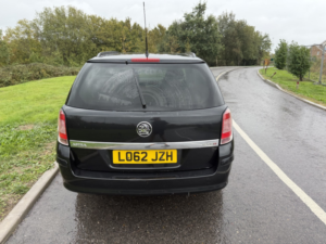 2012 Vauxhall Astra Van 1.7 Cdti 16v Sportive in Black — image 4