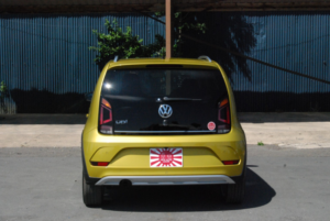 2018 Volkswagen Up High Cross Up Auto in Gold — image 5