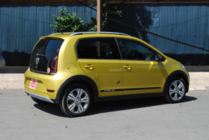 2018 Volkswagen Up High Cross Up Auto in Gold — image 6