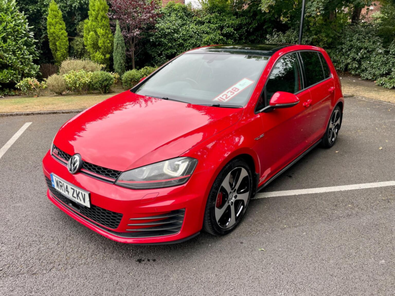 2014 Volkswagen Golf 2.0 Tsi Bluemotion Tech Gti Performance Euro 6 (s/s) 5dr in Red — image 1