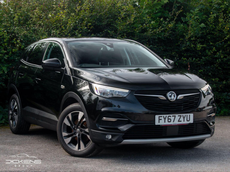 2018 Vauxhall Grandland X 1.2 Turbo Sport Nav Euro 6 (s/s) 5dr in Black — image 1