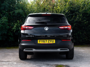 2018 Vauxhall Grandland X 1.2 Turbo Sport Nav Euro 6 (s/s) 5dr in Black — image 6