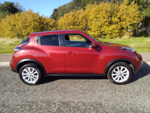 2016 Nissan Juke 1.2 Dig-T Tekna in Red — image 4