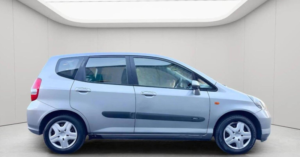 2004 Honda Jazz 1.4 I-Dsi Se CVT-7 5dr in Silver — image 3
