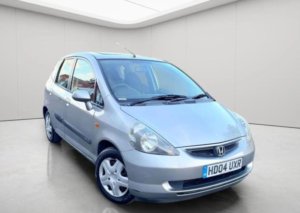 2004 Honda Jazz 1.4 I-Dsi Se CVT-7 5dr in Silver — image 4