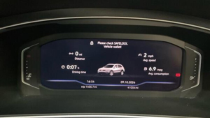 2020 Volkswagen Tiguan 2.0 Tdi R-Line Tech DSG Euro 6 (s/s) 5dr in Black — image 4