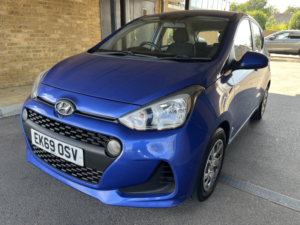 2019 Hyundai I10 1.0 I10 Se 1.0 My20 in Blue — image 2