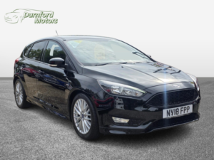 2018 Ford Focus 1.0 T Ecoboost St-Line in Black — image 3