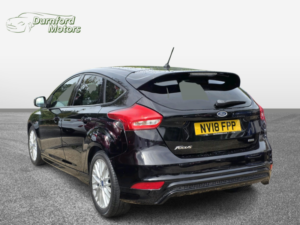 2018 Ford Focus 1.0 T Ecoboost St-Line in Black — image 6