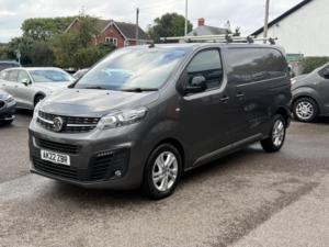 2022 Vauxhall Vivaro 2.0 Turbo D 3100 Elite L1 H1 Euro 6 (s/s) 6dr in Grey — image 3