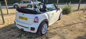 2013 MINI Convertible 1.6 Cooper S Convertible Automatic in White — image 6