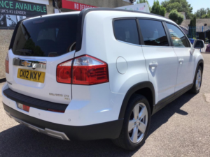 2012 Chevrolet Orlando 2.0 Vcdi Ltz Auto Euro 5 5dr in White — image 3