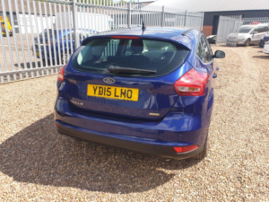 2015 Ford Focus 1.0 T Ecoboost Titanium in Blue — image 4
