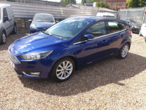 2015 Ford Focus 1.0 T Ecoboost Titanium in Blue — image 6