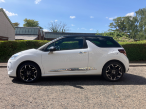 2014 Citroen Ds3 1.6 Vti Dstyle Plus Hatchback 3dr Petrol Auto Euro 5 (120 Ps) in White — image 4