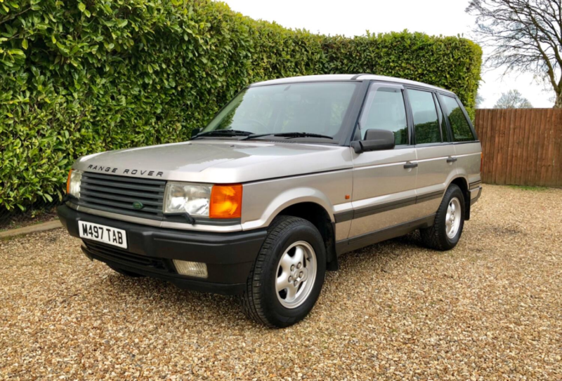 1995 Land Rover Range Rover 4.6 Hse in Silver — image 1