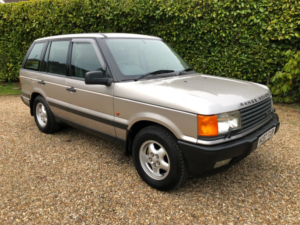 1995 Land Rover Range Rover 4.6 Hse in Silver — image 2