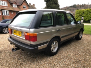 1995 Land Rover Range Rover 4.6 Hse in Silver — image 4