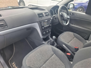 2015 Skoda Yeti 1.2 Tsi S Outdoor Euro 6 (s/s) 5dr in Black — image 3