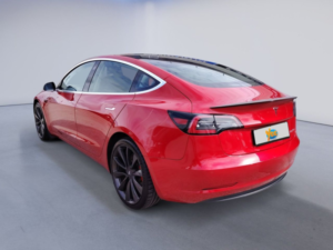 2020 Tesla Model 3 (dual Motor) Performance Saloon 4dr Electric Auto 4wde (performance Upgrade) (449 Bhp) in Red — image 5