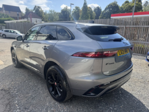 2021 Jaguar F-Pace 2.0 D200 Mhev R-Dynamic S SUV 5dr Diesel Auto AWD Euro 6 (s/s) (204 Ps) in Grey — image 4