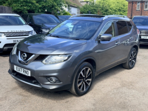 2017 Nissan X-Trail Dig-T Tekna in Grey — image 3