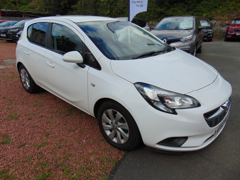2018 Vauxhall Corsa 1.4 I Ecotec Design * Mot September 2027 * Finance Available * Only 34756 Miles * Free 6 Moinths Wa in White — image 1