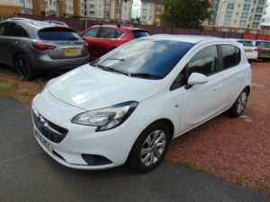 2018 Vauxhall Corsa 1.4 I Ecotec Design * Mot September 2027 * Finance Available * Only 34756 Miles * Free 6 Moinths Wa in White — image 6