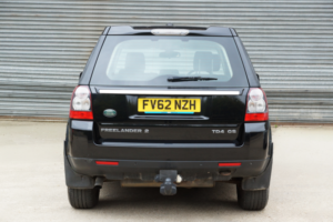 2012 Land Rover Freelander 2 2.2 Td4 Gs in Black — image 4