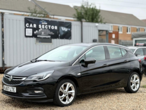 2017 Vauxhall Astra 1.0i Turbo Ecoflex Sri Euro 6 (s/s) 5dr in Black — image 6