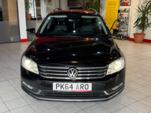 2014 Volkswagen Passat 2.0 Tdi Bluemotion Tech Executive Style in Black — image 2