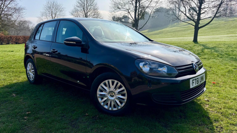2012 Volkswagen Golf 1.4 Tsi S Euro 5 5dr in Black — image 1