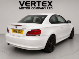2012 BMW 1 Series 2.0 118d Sport Euro 5 (s/s) 2dr in White — image 3