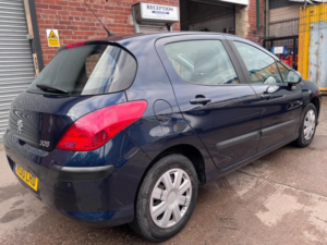 2010 Peugeot 308 1.6 Vti S 5dr in Blue — image 2