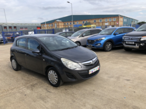 2012 Vauxhall Corsa 1.3 Cdti Ecoflex Exclusiv in Grey — image 2