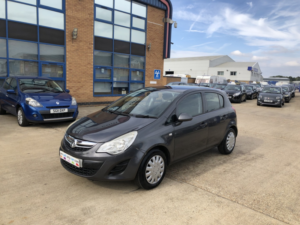 2012 Vauxhall Corsa 1.3 Cdti Ecoflex Exclusiv in Grey — image 5