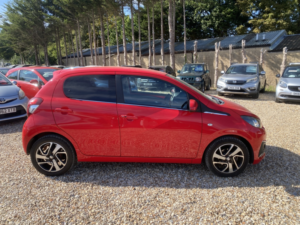 2015 Peugeot 108 1.2 Puretech Allure in Red — image 3