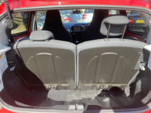 2015 Peugeot 108 1.2 Puretech Allure in Red — image 6