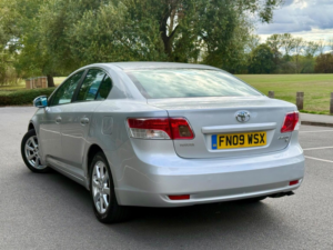 2009 Toyota Avensis 1.8 V-Matic Tr Multidrive Euro 4 4dr in Silver — image 3