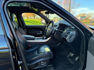 2018 Land Rover Range Rover Sport 5.0 P575 V8 Svr SUV 5dr Petrol Auto 4WD Euro 6 (s/s) (575 Ps) in Black — image 3