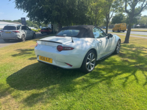2016 Mazda Mx-5 2.0 Skyactiv-G Sport Recaro Convertible 2dr Petrol Manual Euro 6 (160 Ps) in Silver — image 4