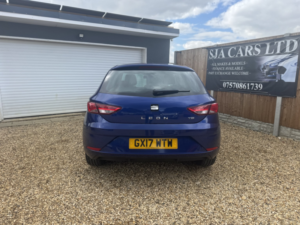 2017 SEAT Leon 1.6 Tdi Se Dynamic Technology in Blue — image 5