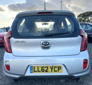2012 Kia Picanto 1.0 2 in Silver — image 4