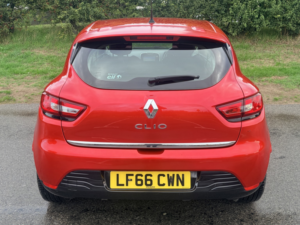 2016 Renault Clio 1.2 Dynamique Nav 1.2 16v 75 in Red — image 6