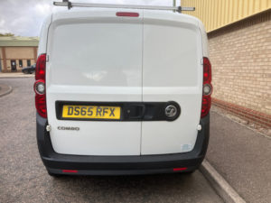2015 Vauxhall Combo 1.3 Cdti 2000 16v Panel Van 3dr Diesel Manual Fwd L1 H1 (133 G/km, 89 Bhp) in White — image 6