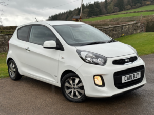 2015 Kia Picanto Sr7 in White — image 2