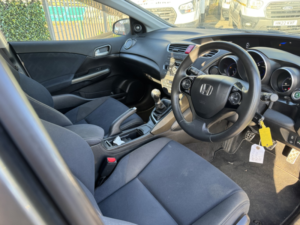 2014 Honda Civic 1.6 I-Dtec Se Plus in Grey — image 2