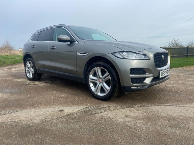 2019 Jaguar F-Pace 2.0 D180 Portfolio in Silver — image 1